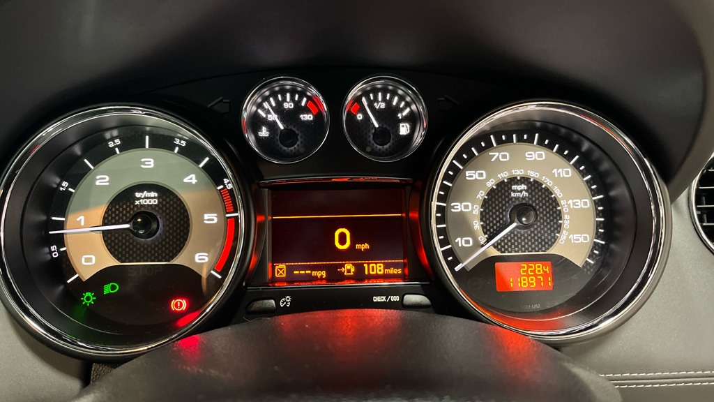 Used Peugeot RCZ 2013 for sale - 77729654: Photo 12