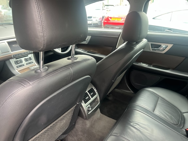 Used Jaguar XF 2011 for sale - 75367127: Photo 10