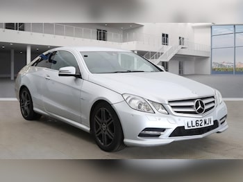 Mercedes-Benz - E-Class