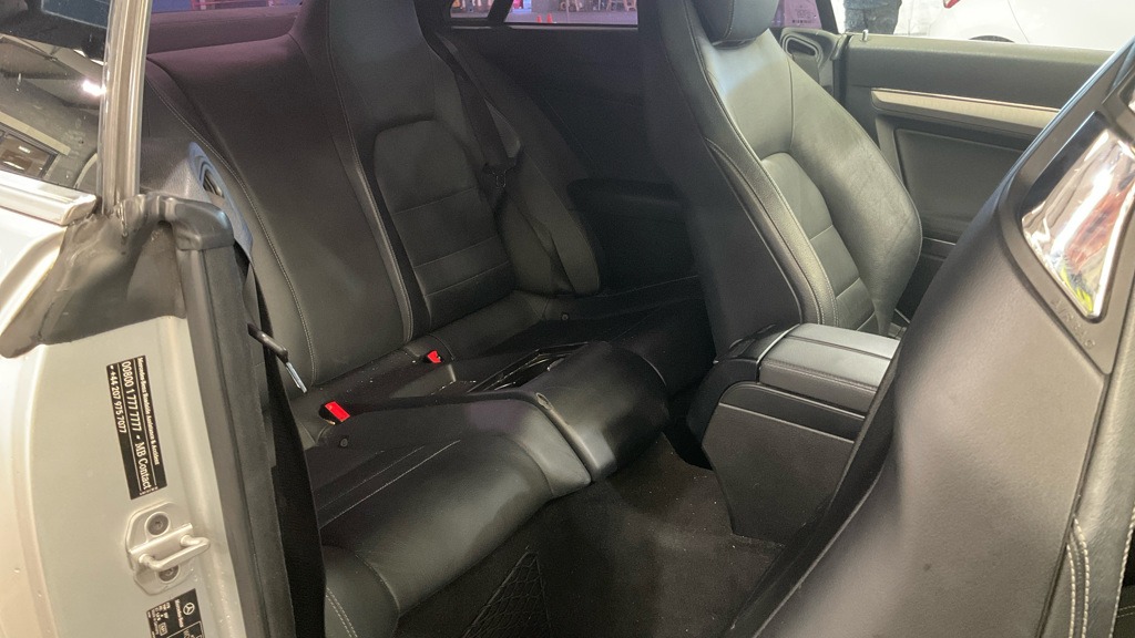 Used Mercedes-Benz E Class 2012 for sale - 76242701: Photo 9