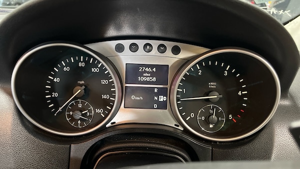 Used Mercedes-Benz M-Class 2010 for sale - 76231983: Photo 11
