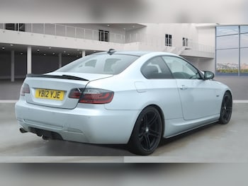 Used BMW 3 Series 2012 for sale - 77001584: Photo