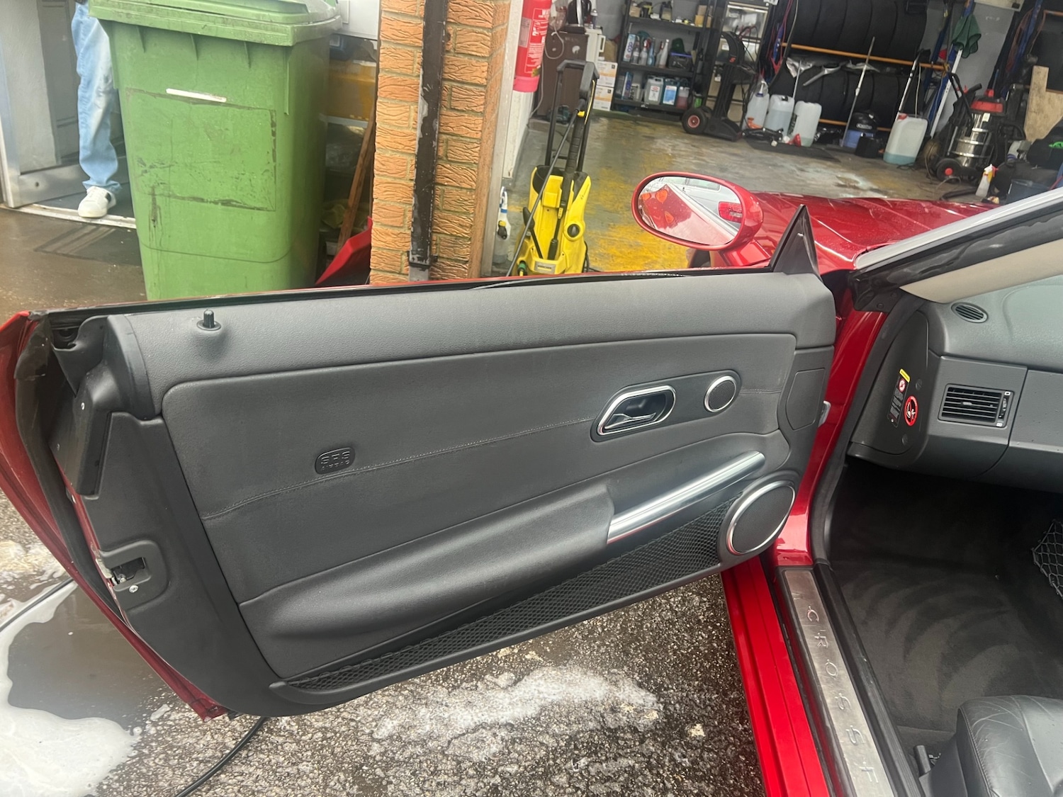 Used Chrysler Crossfire 2007 for sale - 76734327: Photo 18