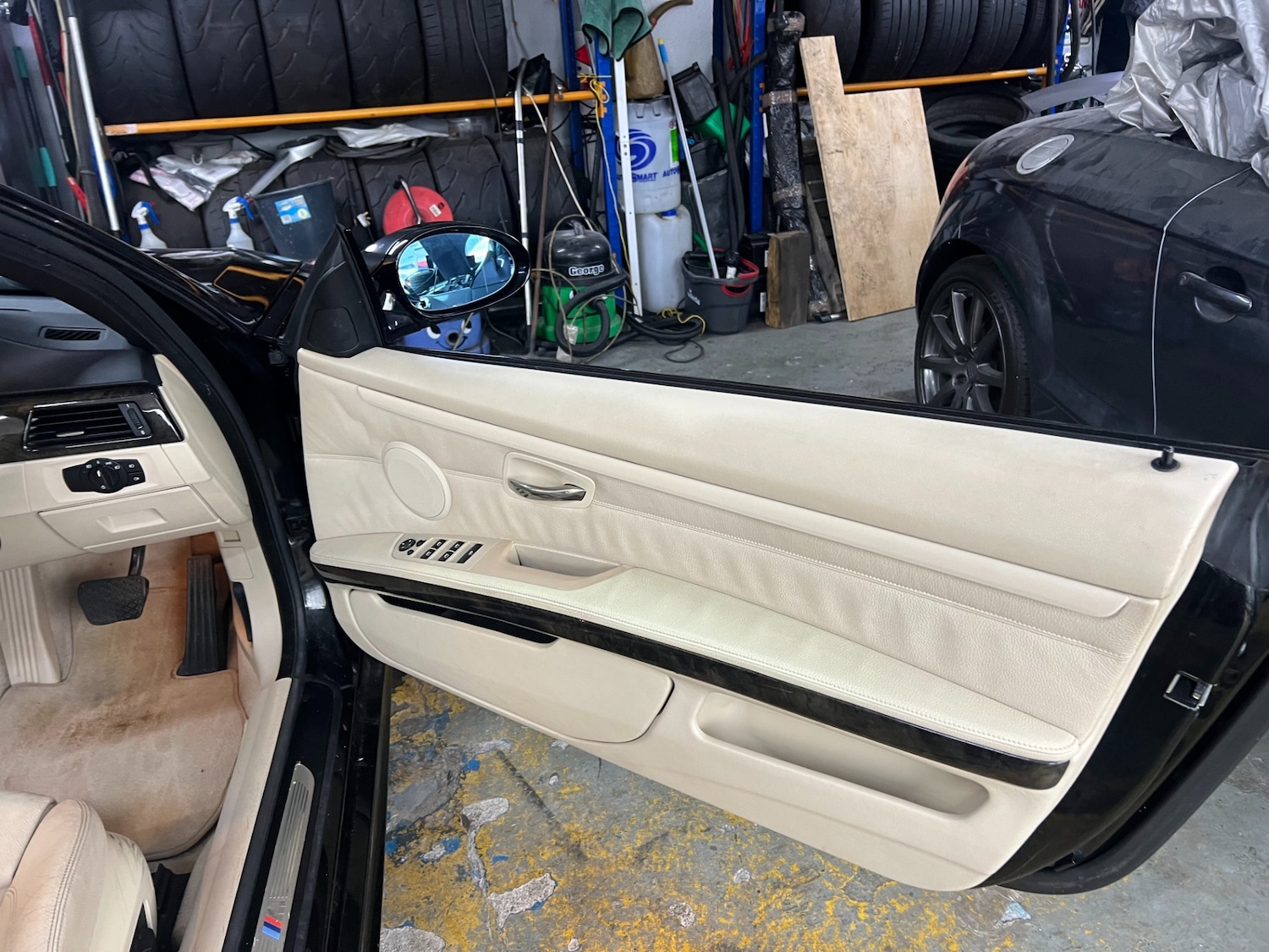 Used BMW 3 Series 2007 for sale - 76505175: Photo 27