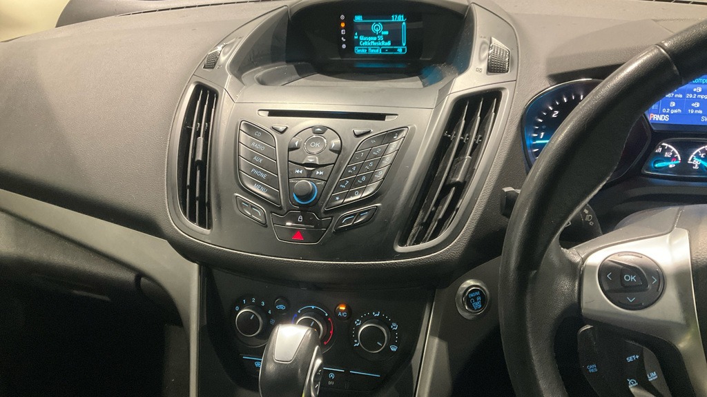 Used Ford Kuga 2015 for sale - 77077042: Photo 11