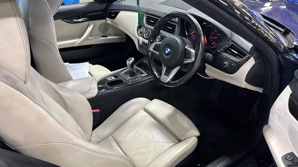 Used BMW Z4 2009 for sale - 76170382: Photo 9