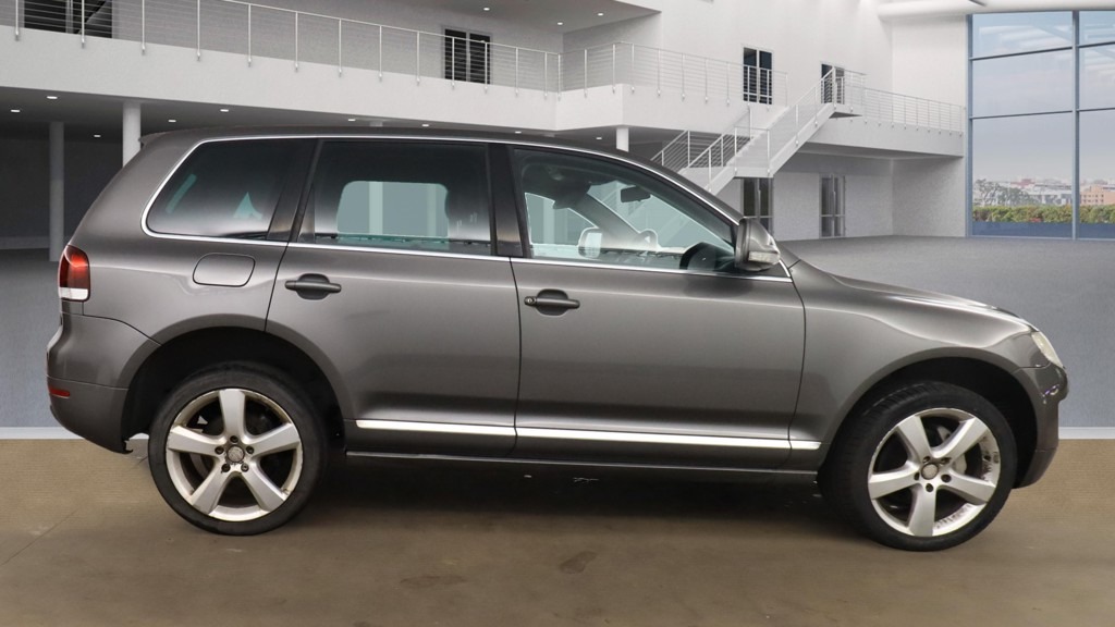 Used Volkswagen Touareg 2009 for sale - 76614797: Photo 14