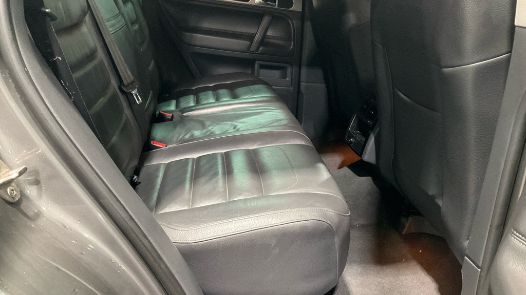 Used Volkswagen Touareg 2009 for sale - 76614797: Photo 16