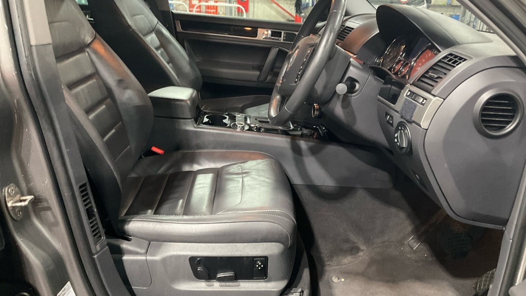 Used Volkswagen Touareg 2009 for sale - 76614797: Photo 17