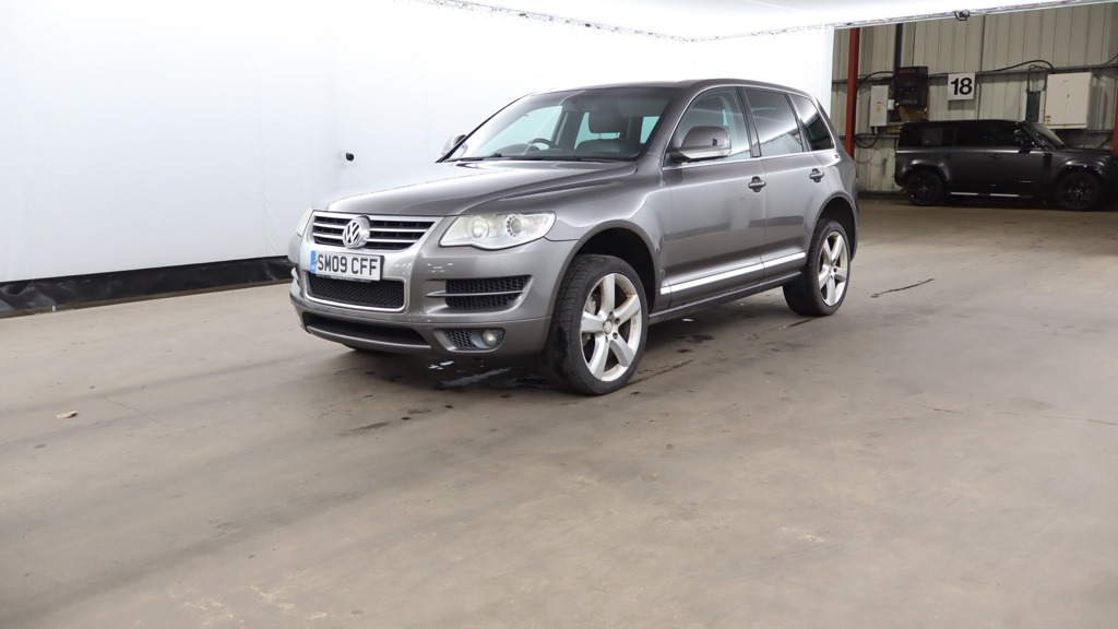 Used Volkswagen Touareg 2009 for sale - 76614797: Photo 4