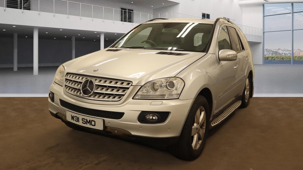 Used Mercedes-Benz M Class 2007 for sale - 76577159: Photo 3