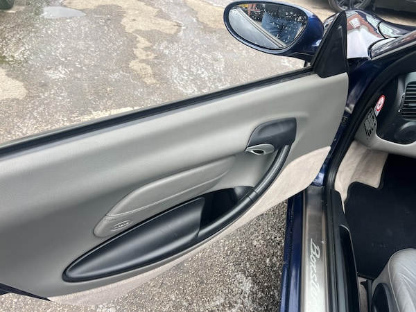 Used Porsche Boxster 2001 for sale - 74060504: Photo 20
