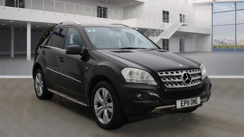 Used Mercedes-Benz M Class 2011 for sale - 76611216: Photo 1