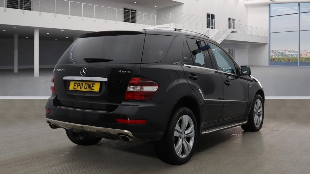 Used Mercedes-Benz M Class 2011 for sale - 76611216: Photo 5