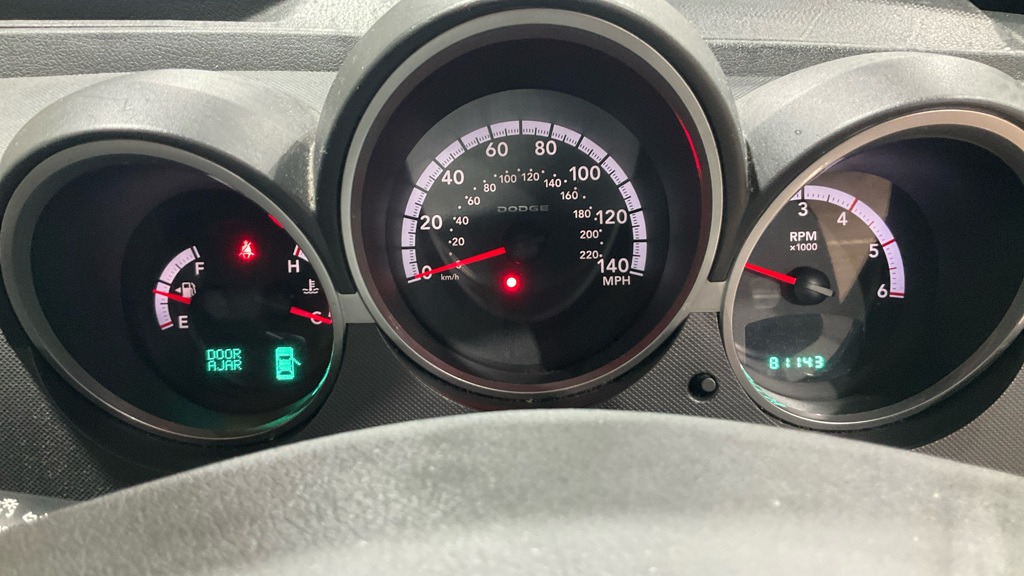 Used Dodge Nitro 2008 for sale - 76707391: Photo 13