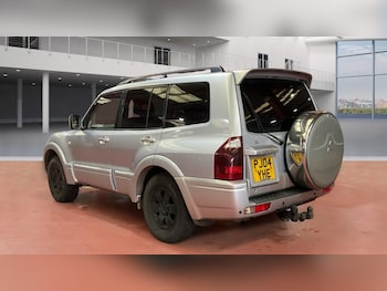 Used Mitsubishi Shogun 2004 for sale - 75469908: Photo