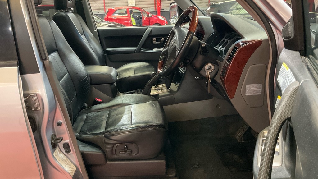Vehicle 6