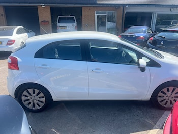 Used Kia Rio 2014 for sale - 79162568: Photo