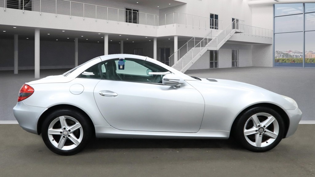Used Mercedes-Benz SLK 2010 for sale - 76476317: Photo 7