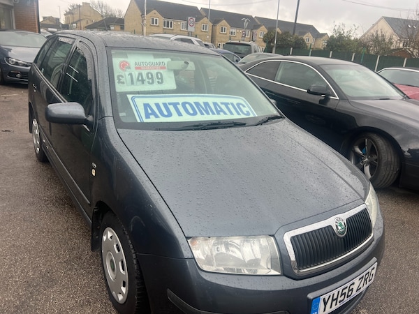 Cheap Skoda Fabia 2006 (56) - 1.4 16V Ambiente 5dr Auto 75hp THIS HAS IMPECCABLE SERVICE HISTORY for sale in Bradford, West Yorkshire