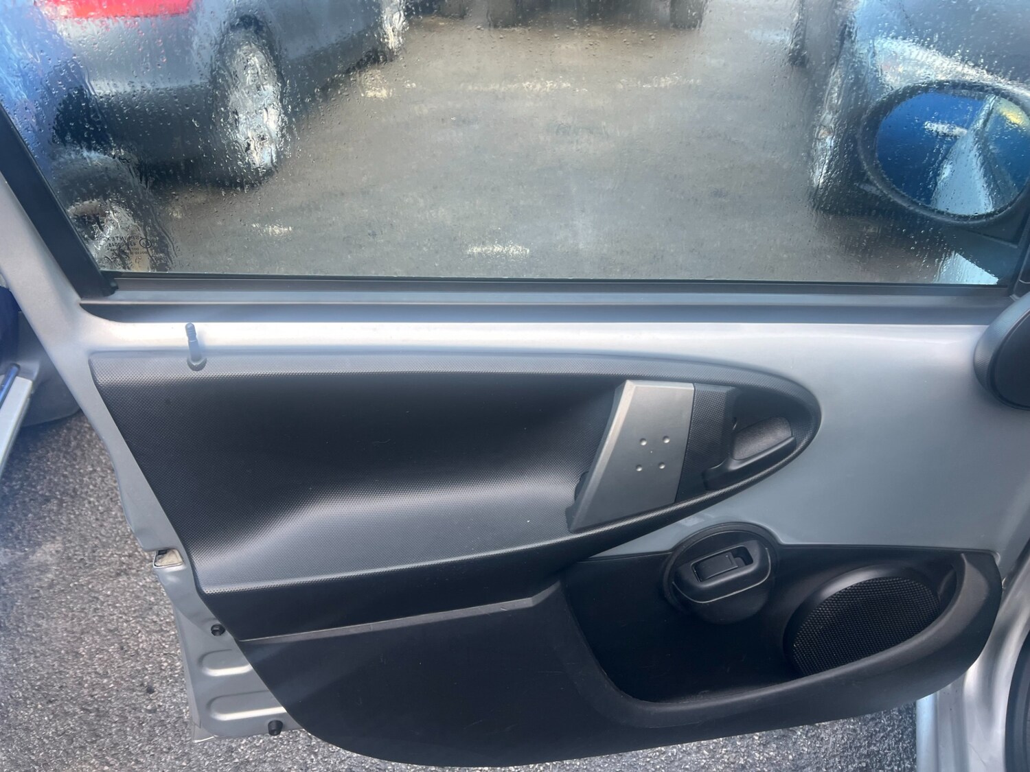 Used Peugeot 107 2013 for sale - 76761913: Photo 7