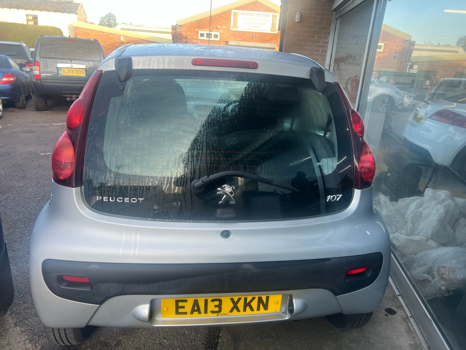 Used Peugeot 107 2013 for sale - 76761913: Photo 9