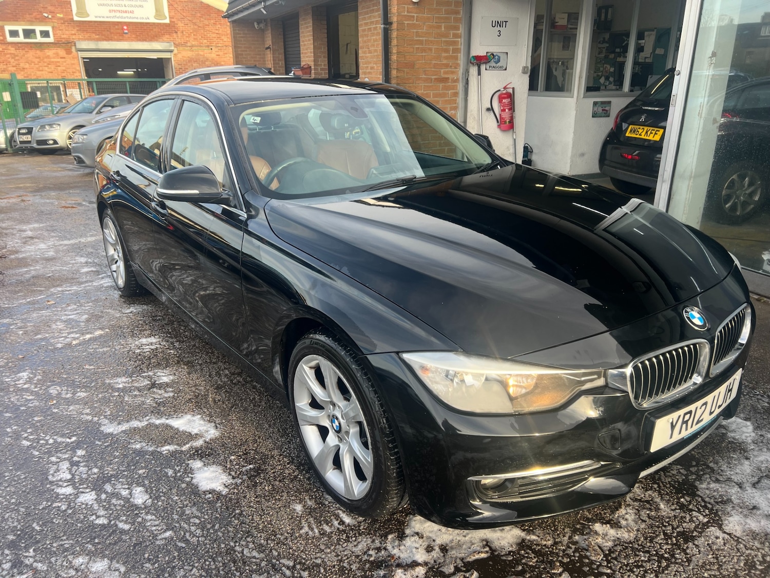 Used BMW 3 Series 2012 for sale - 76931139: Photo 1