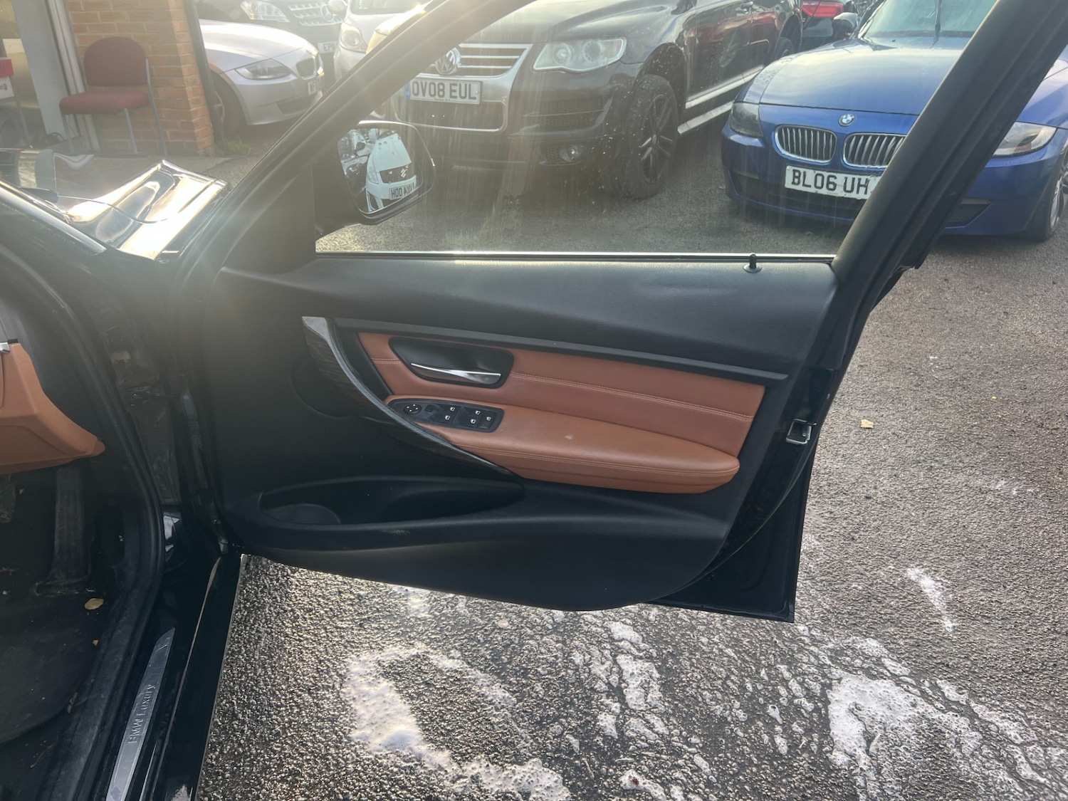 Used BMW 3 Series 2012 for sale - 76931139: Photo 12