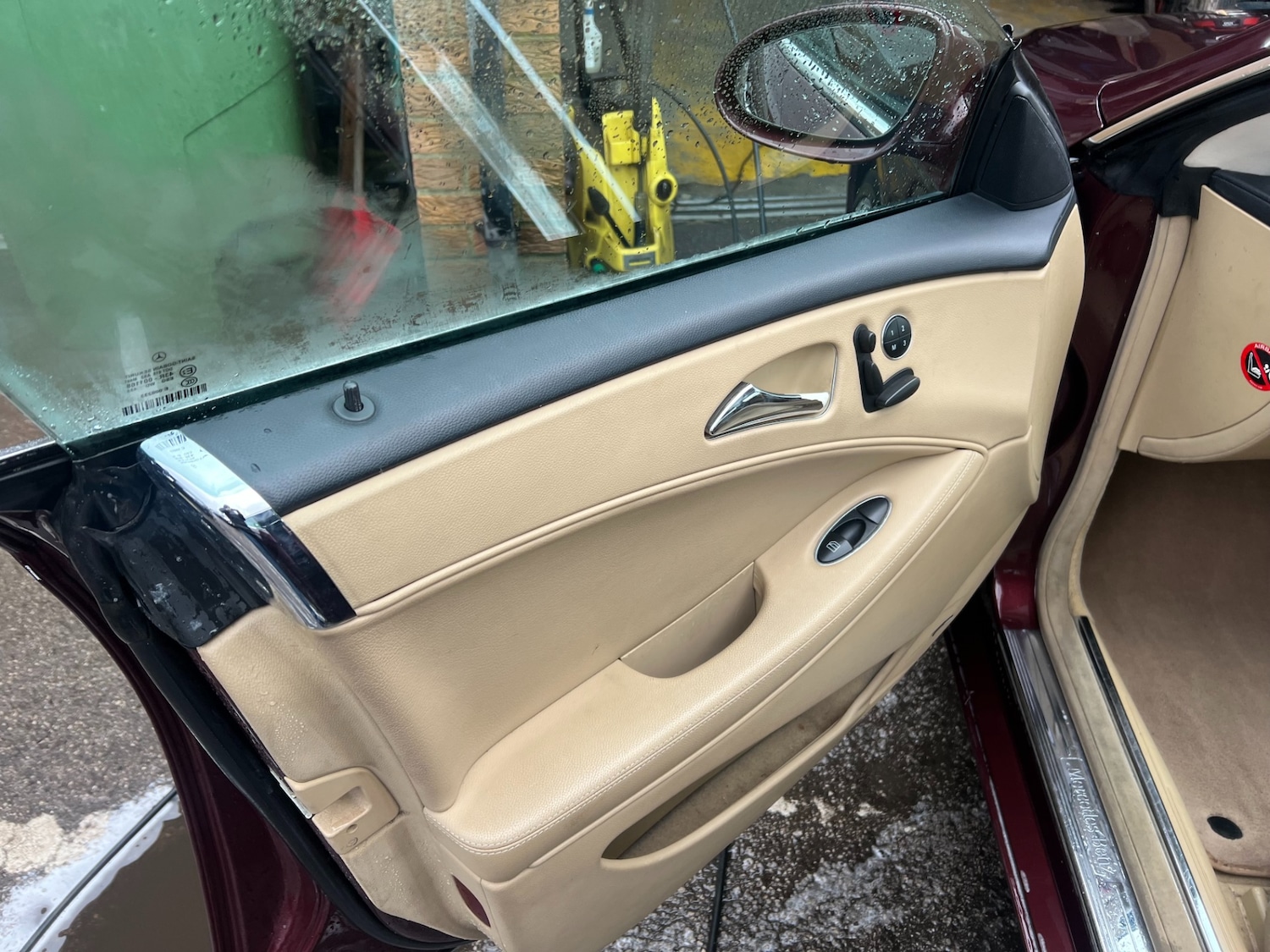 Used Mercedes-Benz CLS 2006 for sale - 77114127: Photo 8