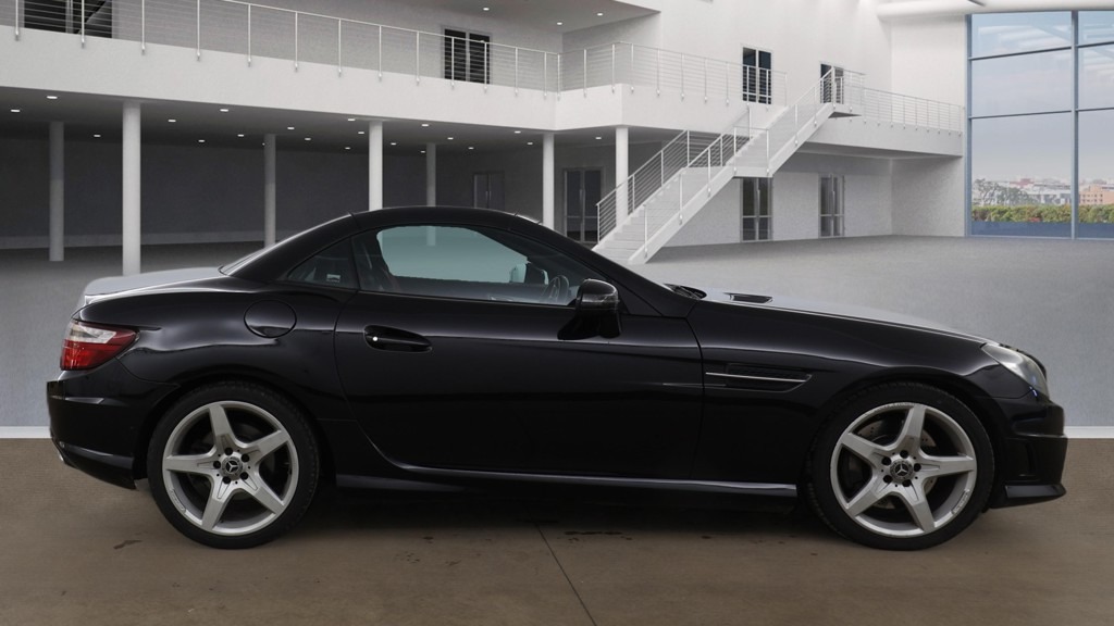 Used Mercedes-Benz SLK 2012 for sale - 77653185: Photo 6
