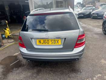Used Mercedes-Benz C-Class 2010 for sale - 74315136: Photo