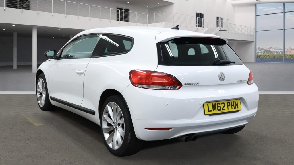 Used Volkswagen Scirocco 2012 for sale - 76206120: Photo 4