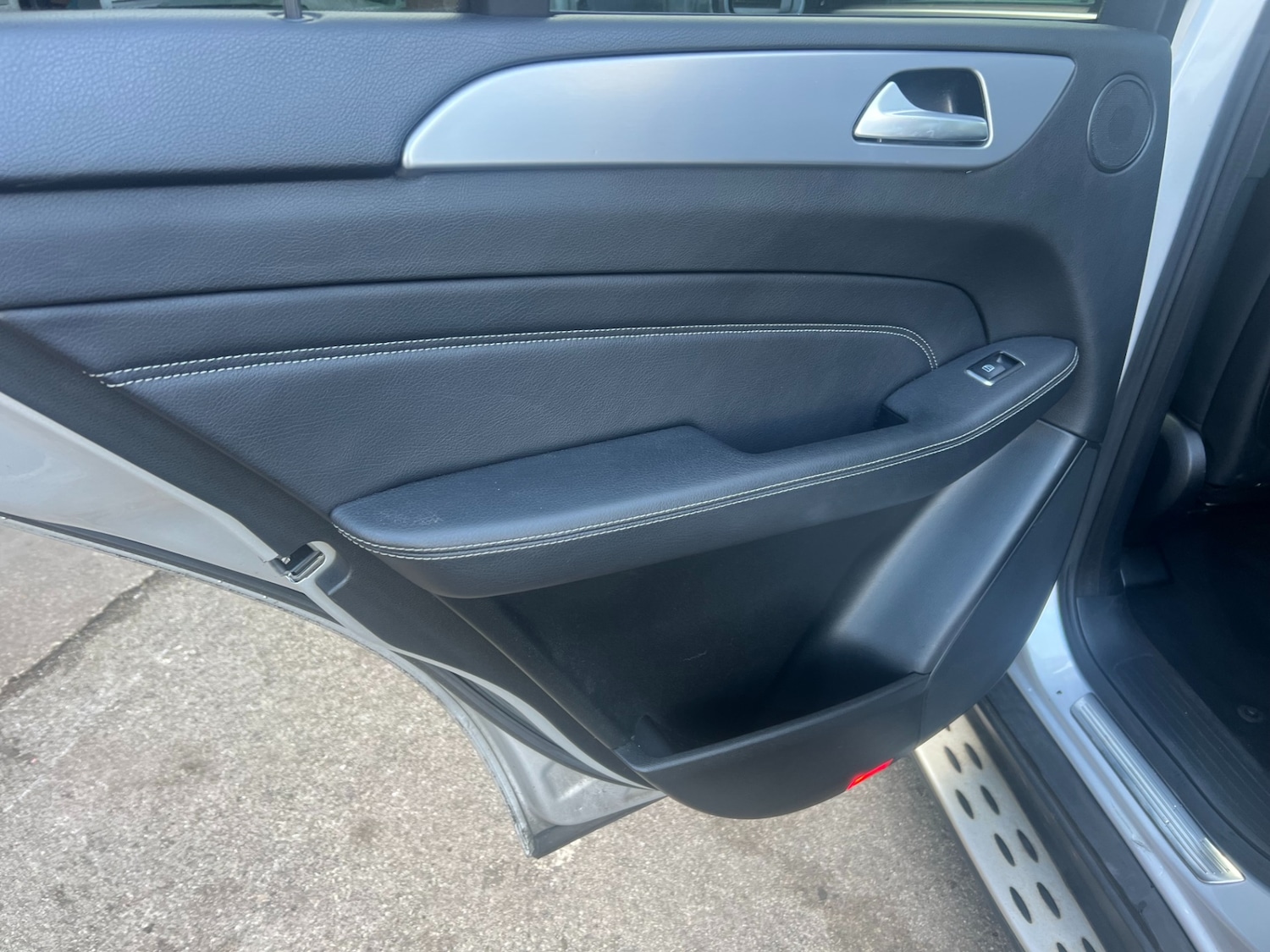 Used Mercedes-Benz M Class 2013 for sale - 77638877: Photo 17