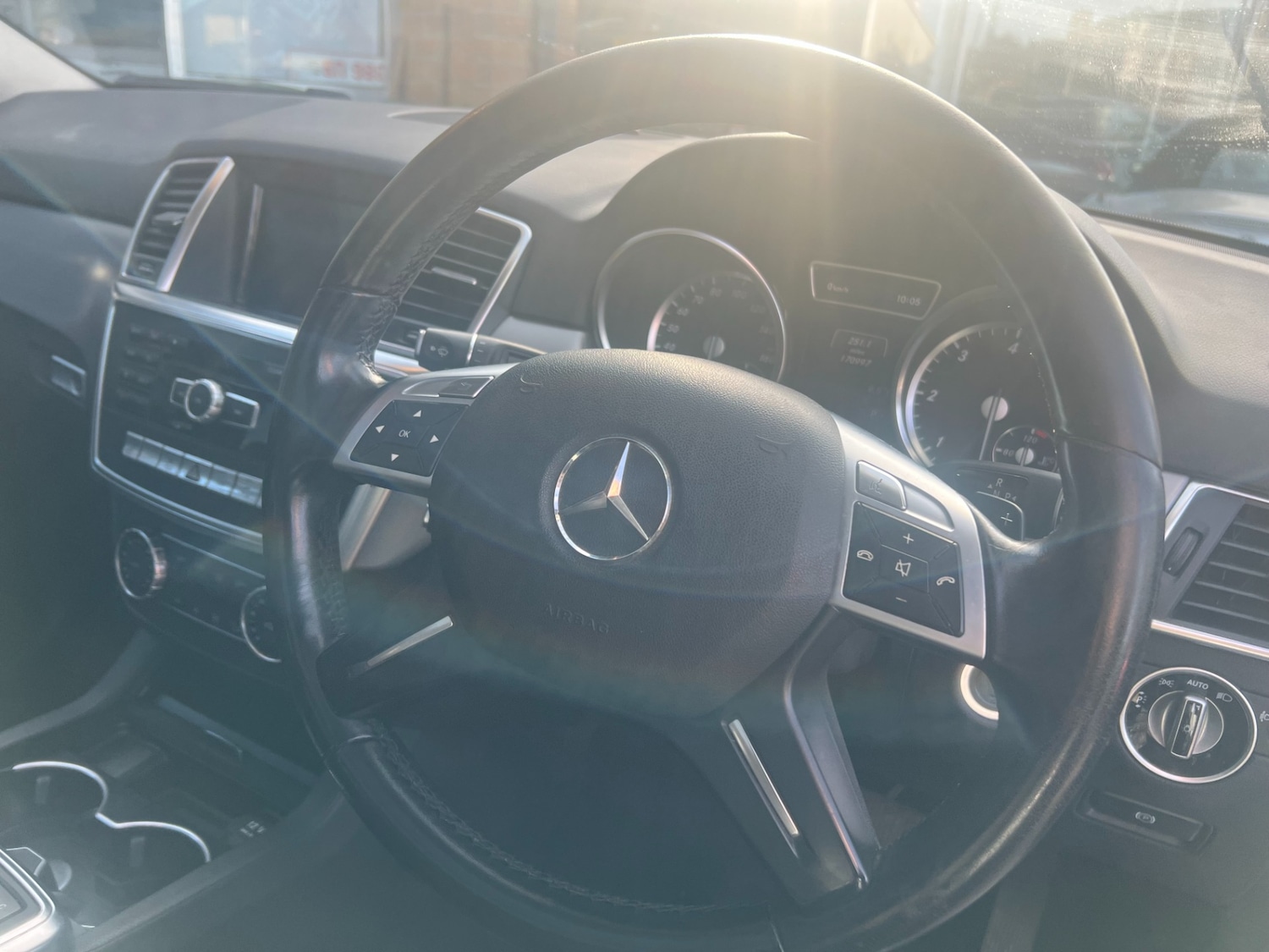 Used Mercedes-Benz M Class 2013 for sale - 77638877: Photo 28
