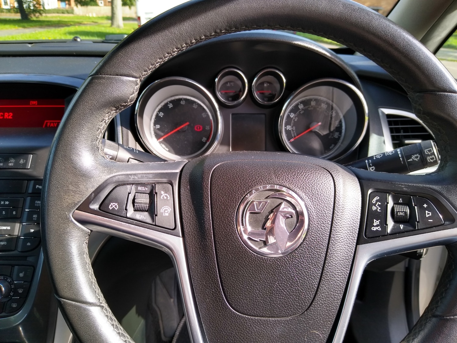 Used Vauxhall Astra 2013 for sale - 76450627: Photo 12