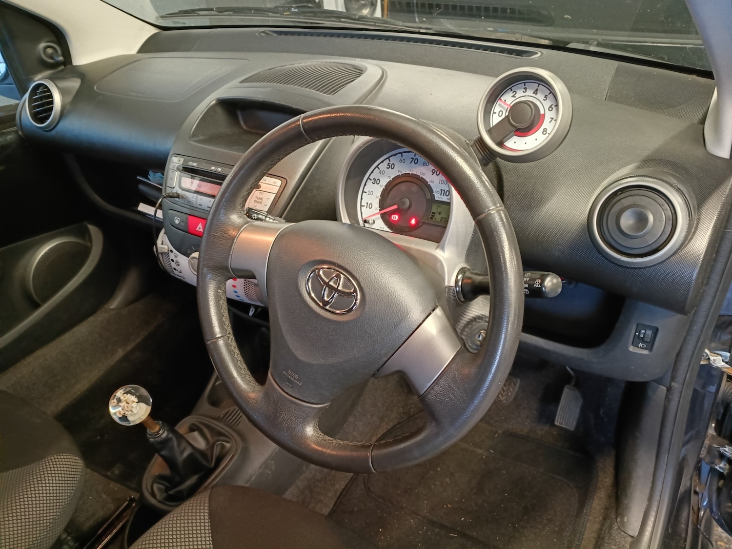 Used Toyota AYGO 2014 for sale - 77881200: Photo 27