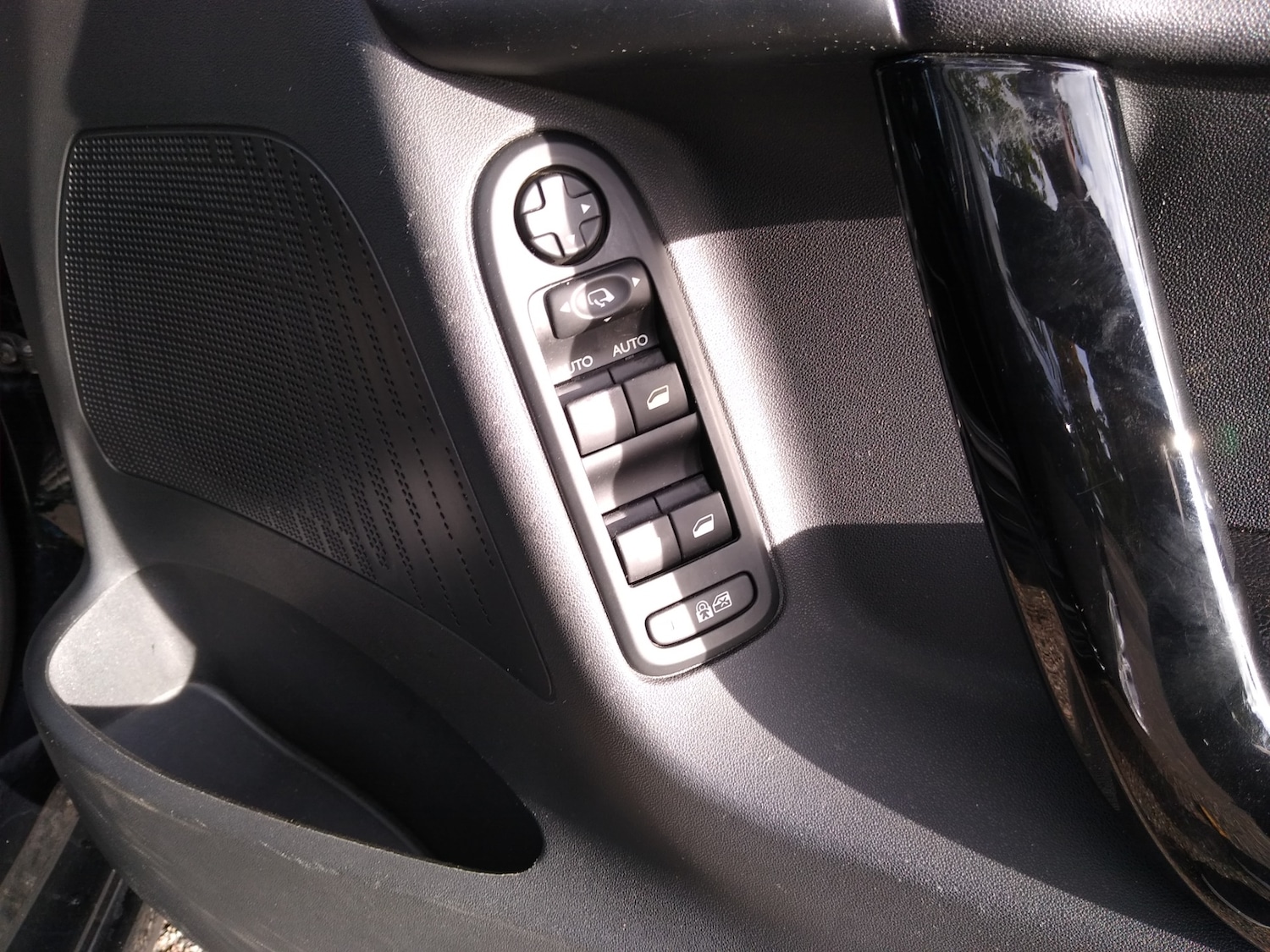 Used Citroen C3 2014 for sale - 76450483: Photo 8