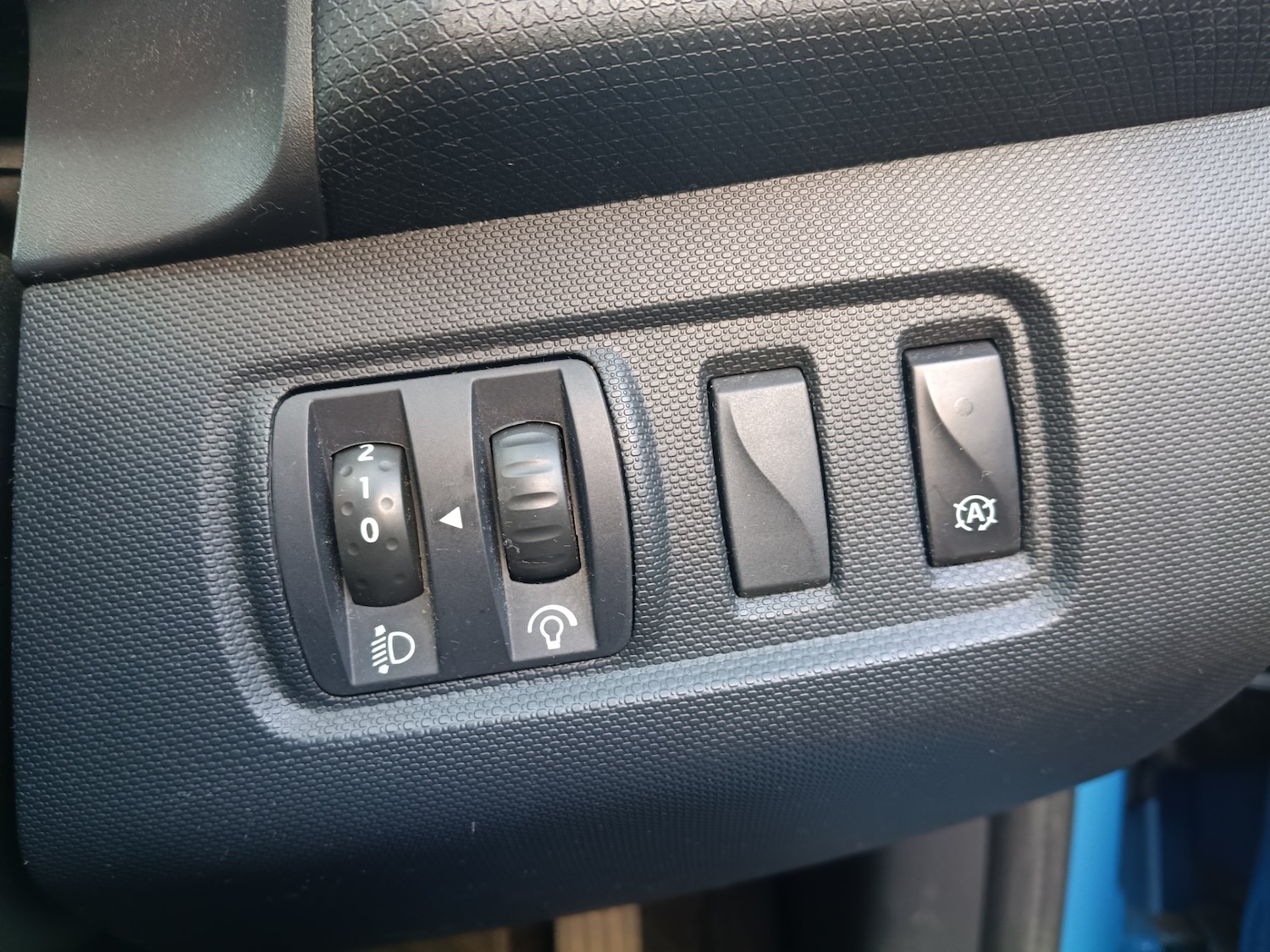 Used Renault Clio 2014 for sale - 77450068: Photo 39