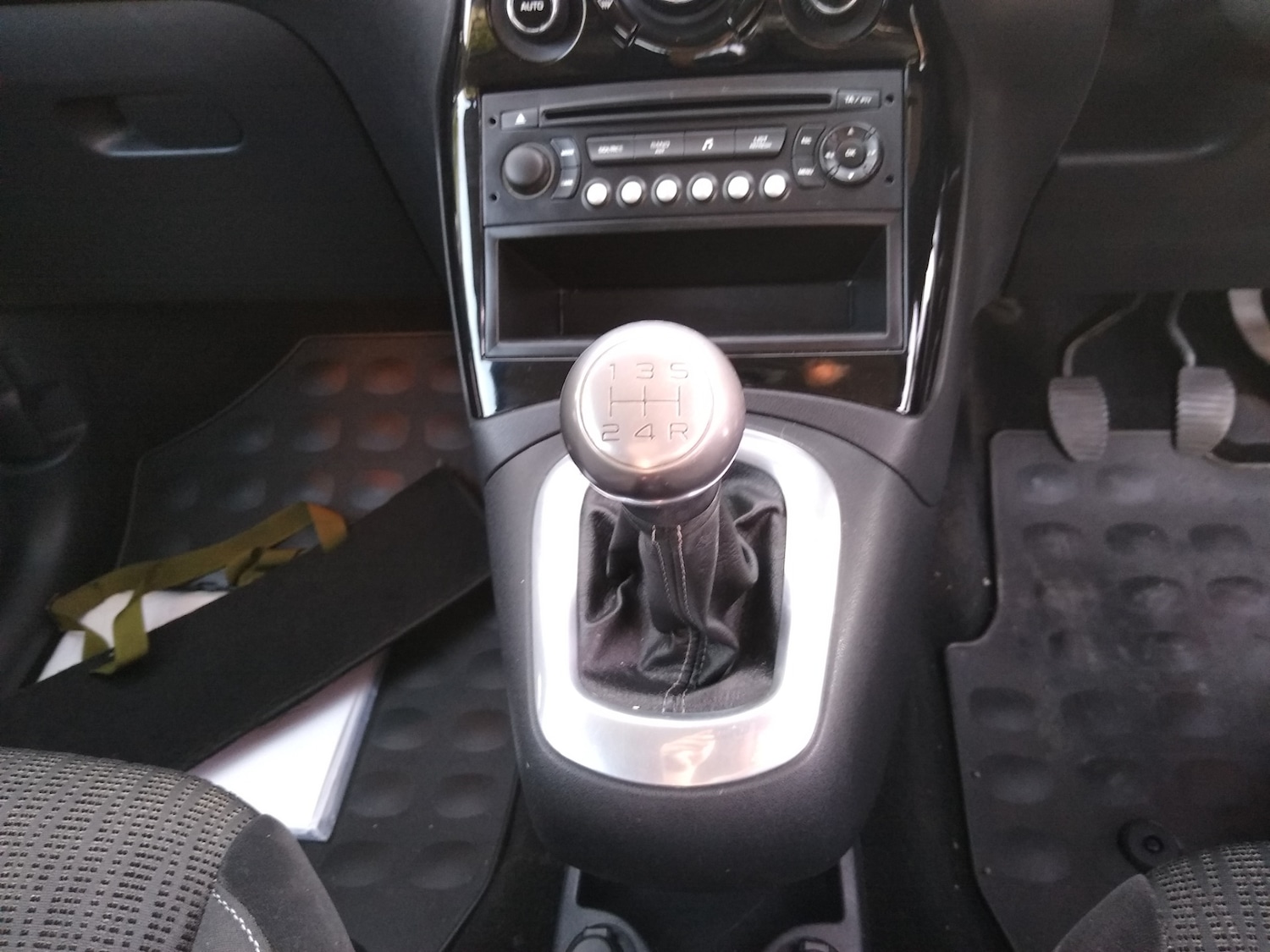 Used Citroen C3 Picasso 2011 for sale - 76449561: Photo 12