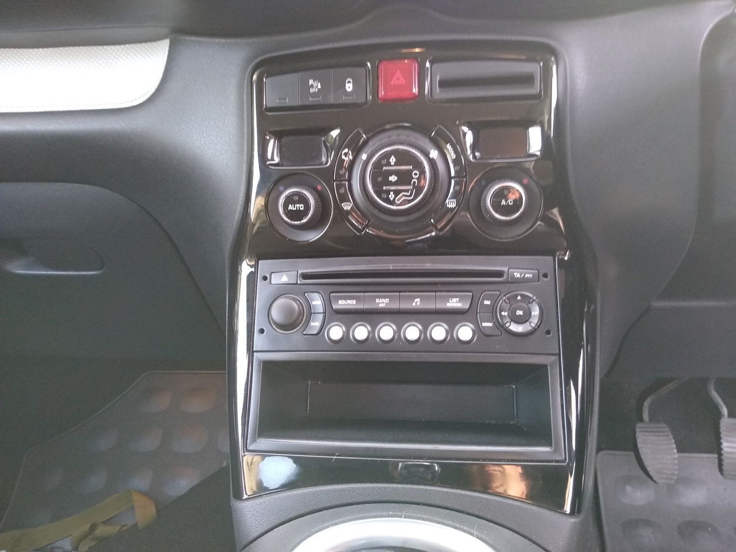 Used Citroen C3 Picasso 2011 for sale - 76449561: Photo 13