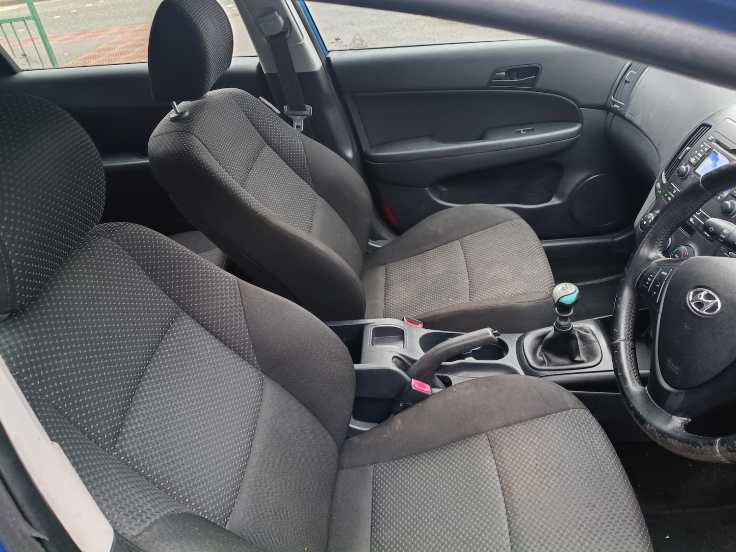 Used Hyundai i30 2010 for sale - 77781848: Photo 17