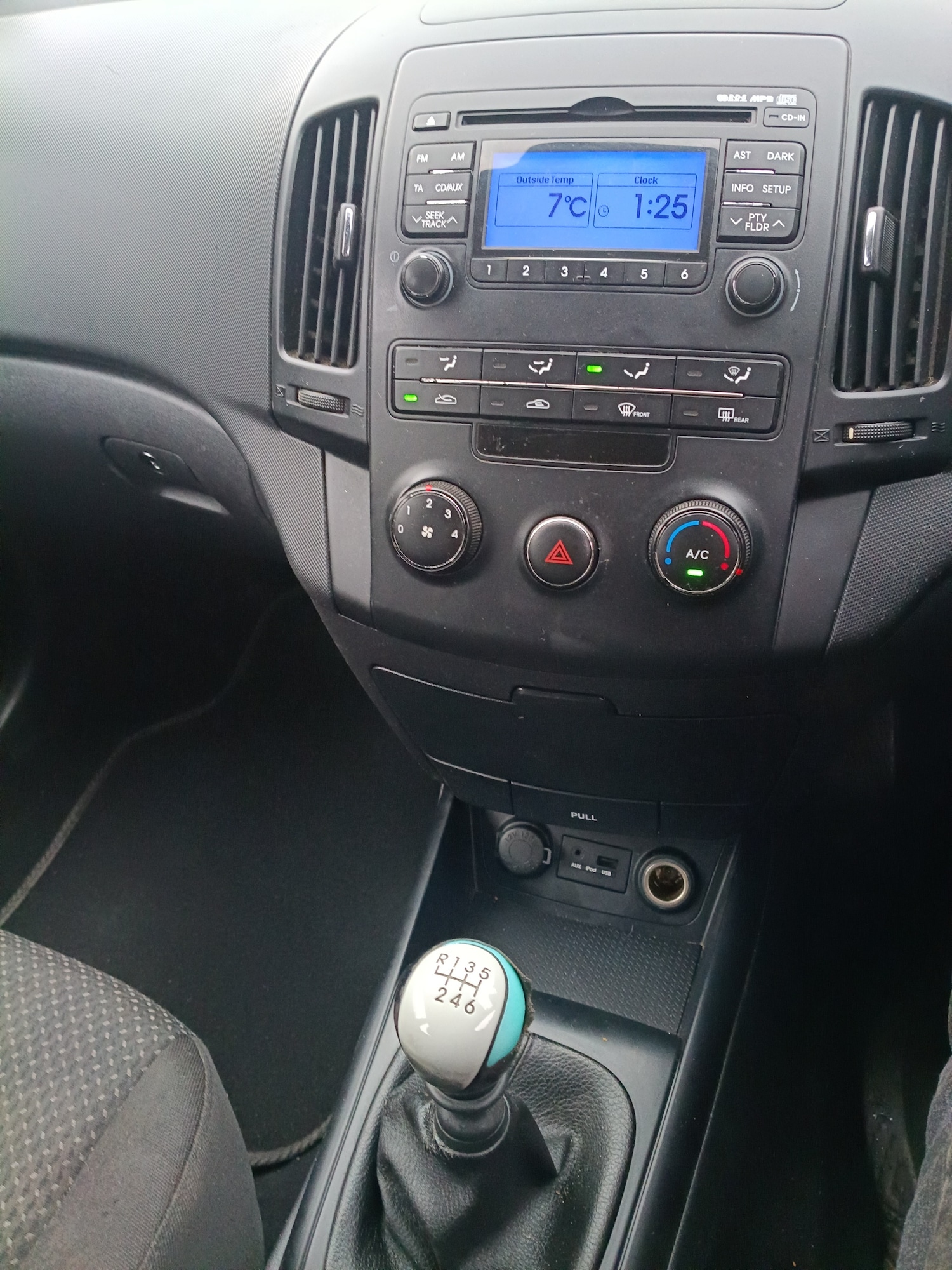 Used Hyundai i30 2010 for sale - 77781848: Photo 34