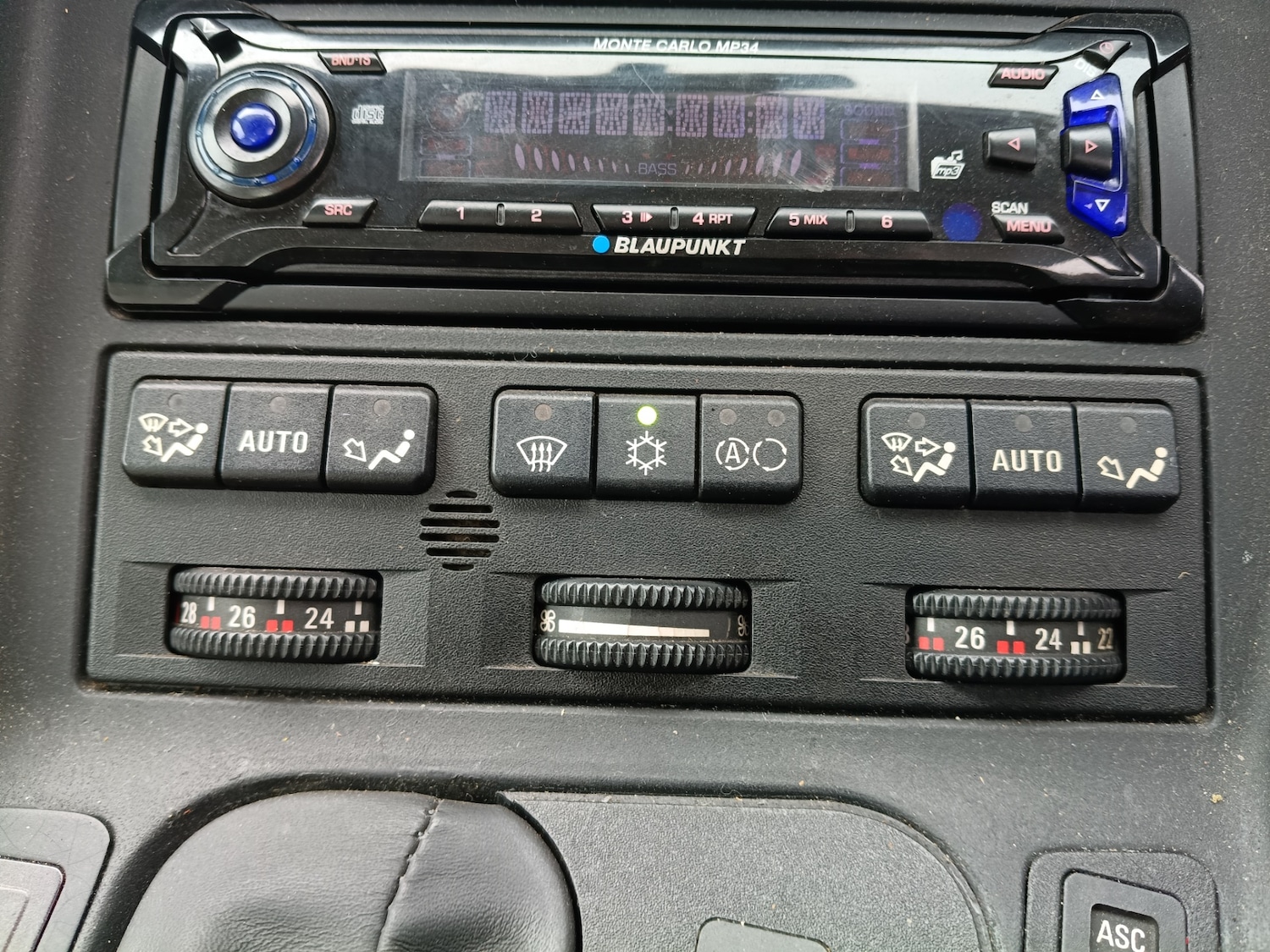 Used BMW 8 Series 2017 for sale - 77776409: Photo 61