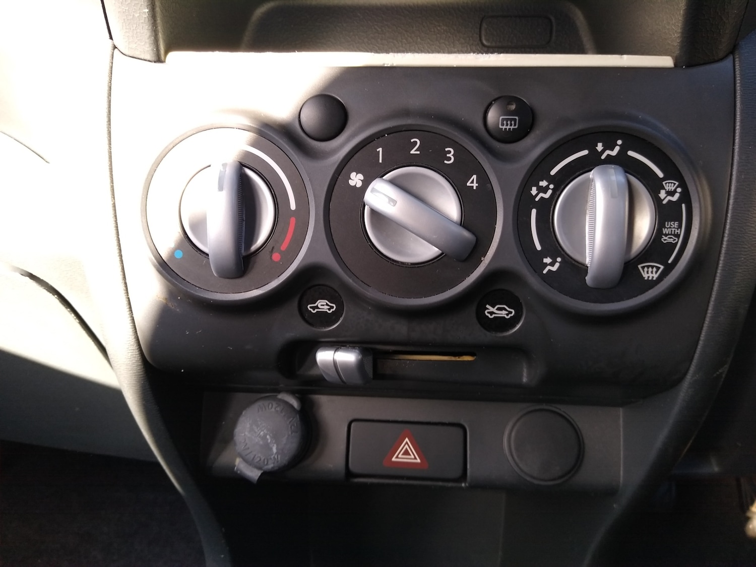 Used Suzuki Alto 2014 for sale - 77918168: Photo 48