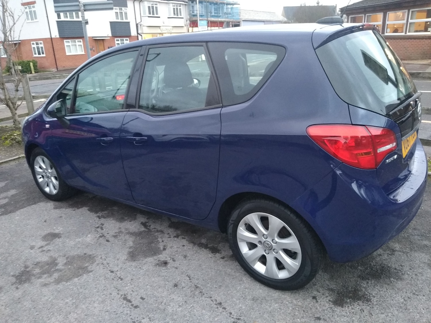 Used Vauxhall Meriva 2017 for sale - 76862841: Photo 2