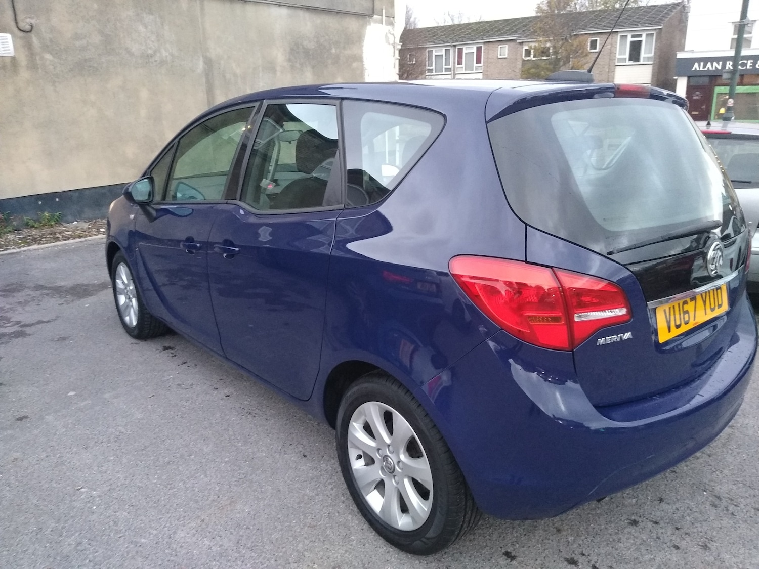 Used Vauxhall Meriva 2017 for sale - 76862841: Photo 3