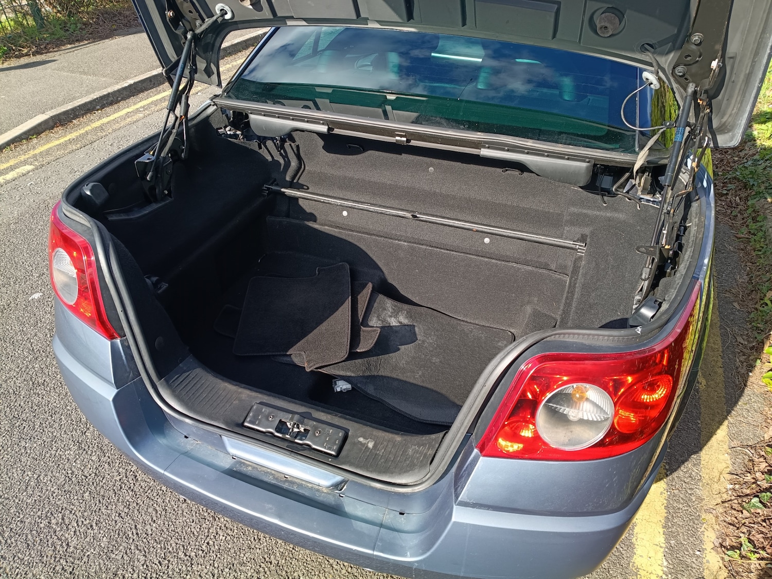 Used Renault Megane 2007 for sale - 77889319: Photo 17