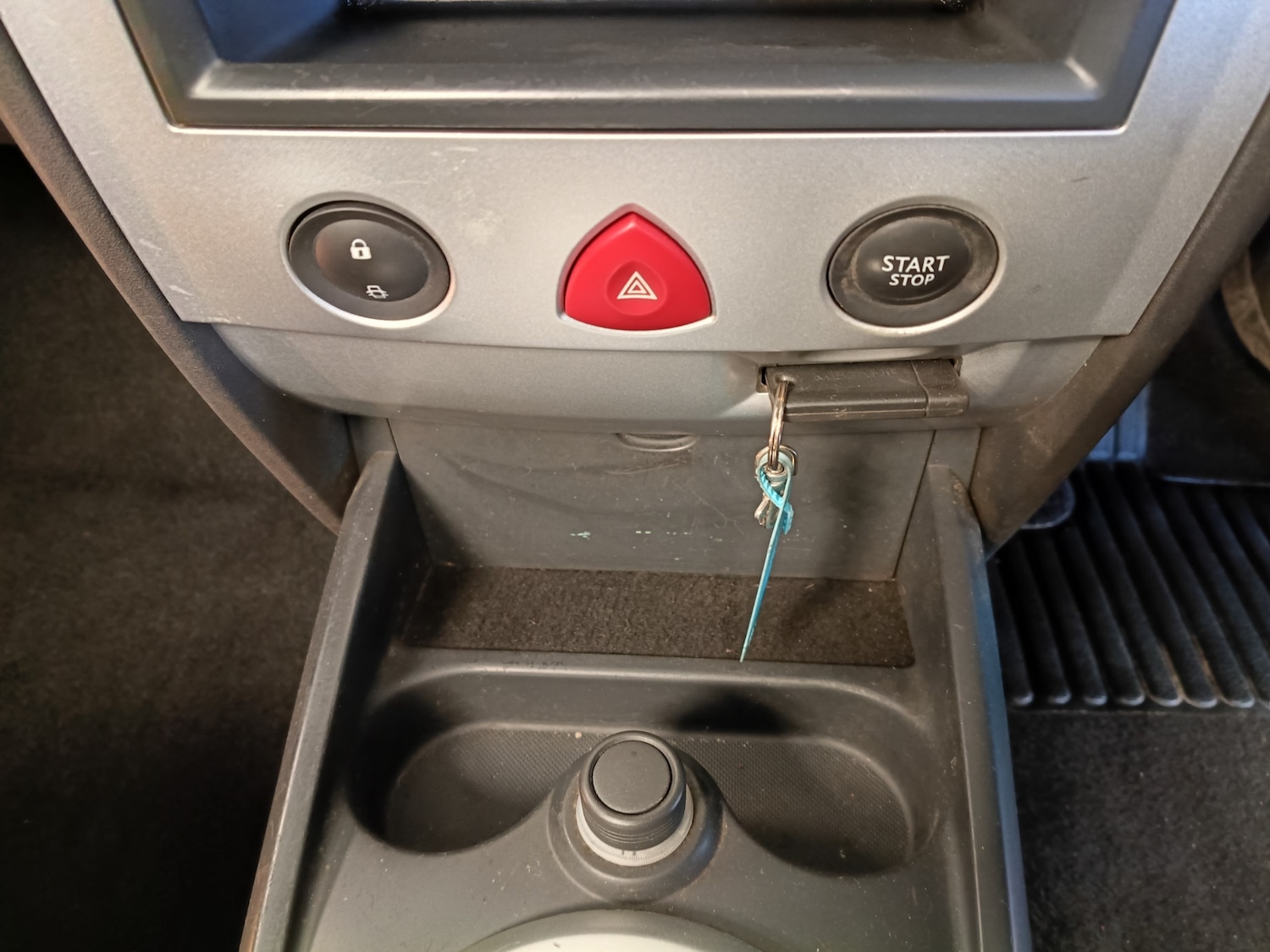 Used Renault Megane 2007 for sale - 77889319: Photo 50