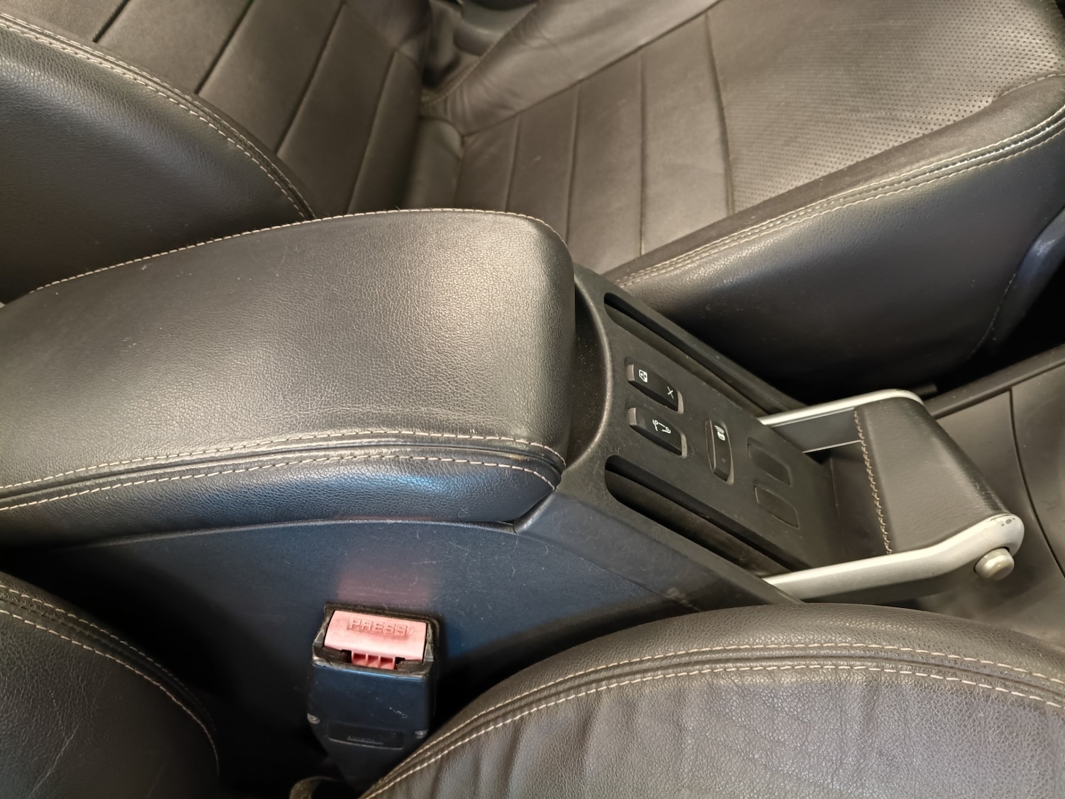 Used Renault Megane 2007 for sale - 77889319: Photo 51