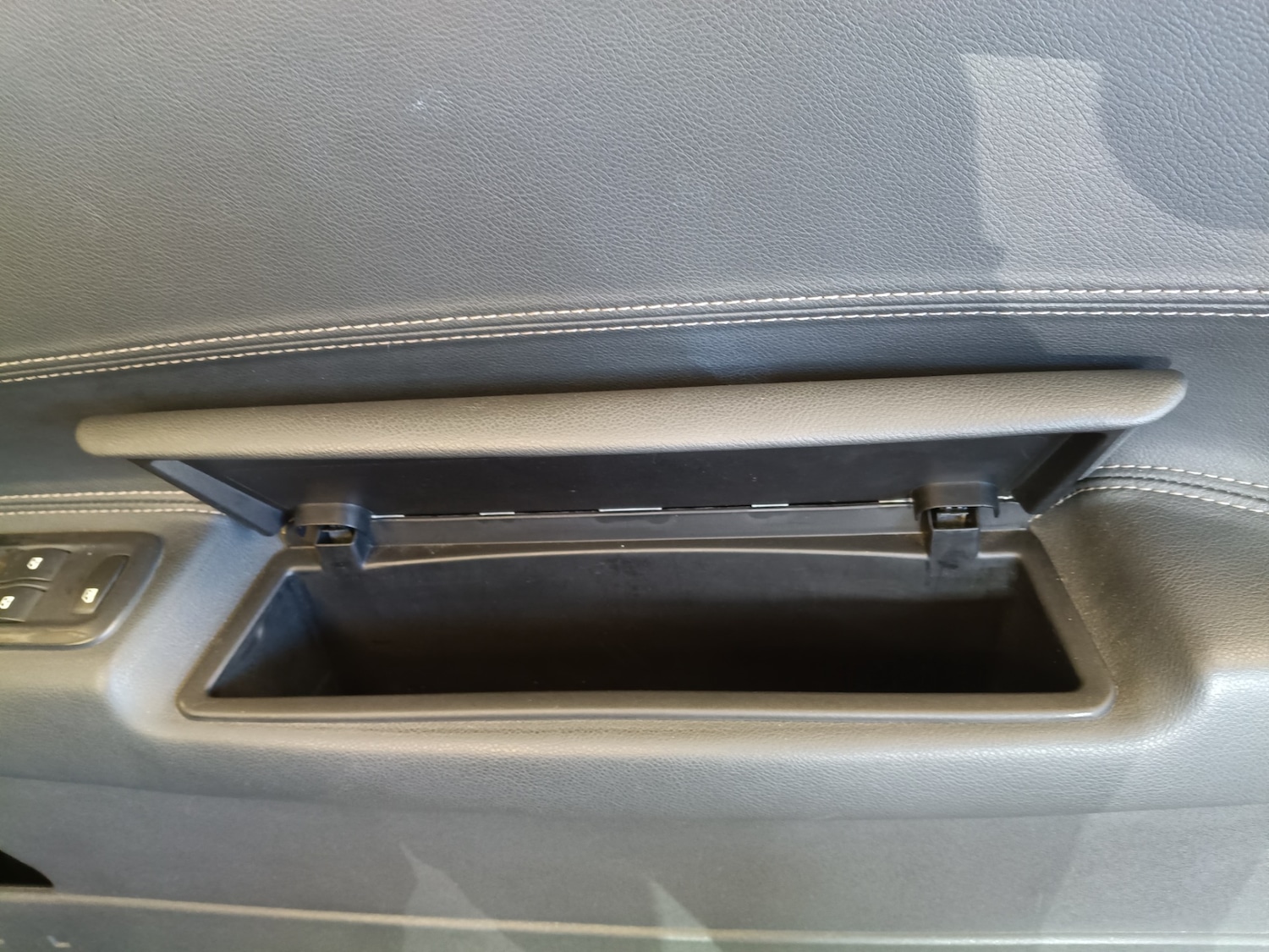 Used Renault Megane 2007 for sale - 77889319: Photo 55